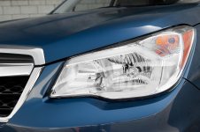 2014-Subaru-Forester-headlight-detail.jpg
